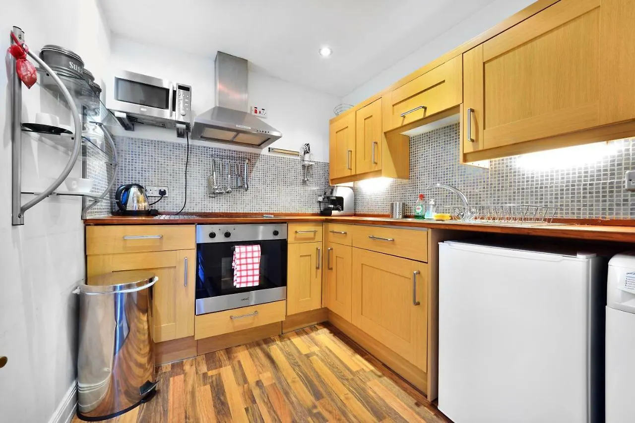 Royal Mile View Apartment Edinburgh