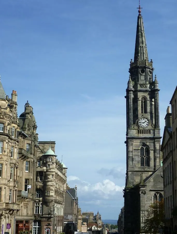 Royal Mile View Apartment Edinburgh
